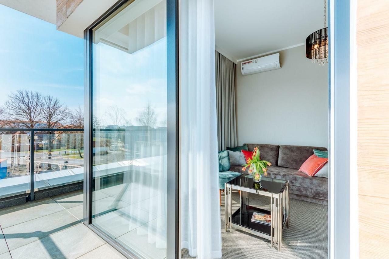 White Marina Apartamenty Ustronie Morskie Eksteriør bilde